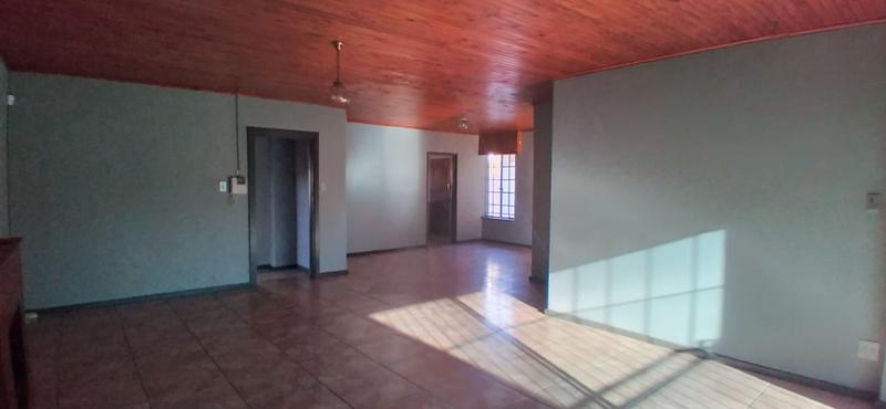 4 Bedroom Property for Sale in Vaalpark Free State